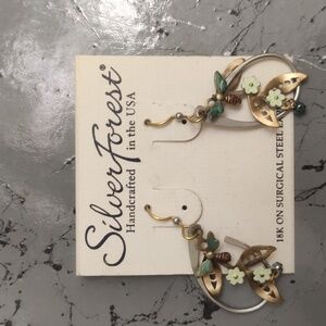 Bee and flower dangle earrings.